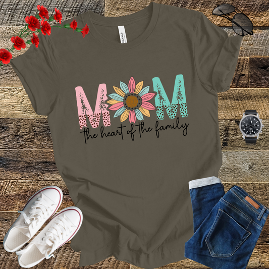 Mom the heart of the family T Shirt