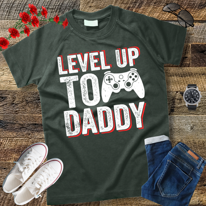New Dad Fathers day Leveled up to Daddy T-Shirt