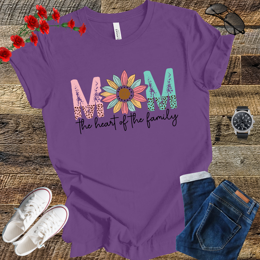 Mom the heart of the family T Shirt